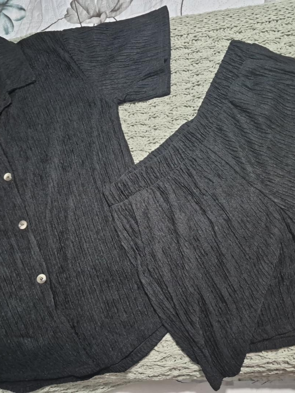 Just Love Women’s Black Textured 2-Piece Shirt & Shorts Set – Size L/XL – New Wi